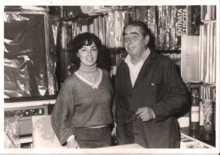 Maria Carmen Olivieri e Giacomo Olivieri nel laboratorio S.I.L.A.S., 1981